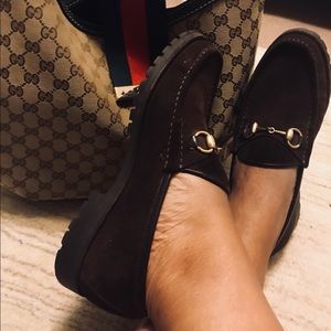 Authentic Brown Suede Gucci Horsebit Loafers🕶